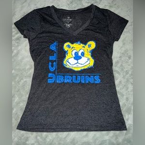 UCLA small v neck shirt